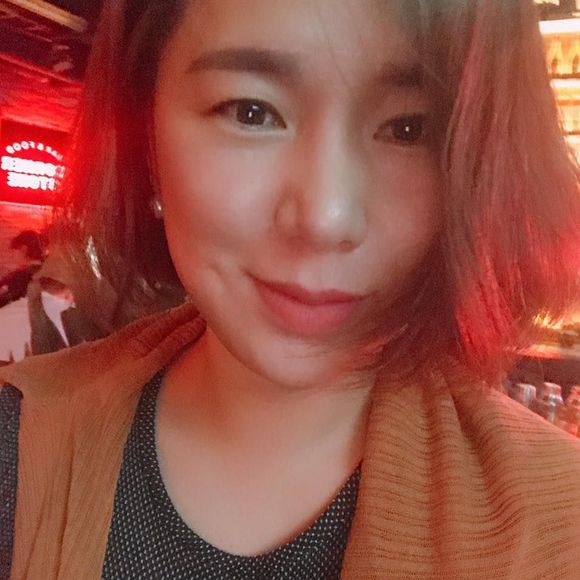 Meet your Posher, Mynne - Picture 1 of 1